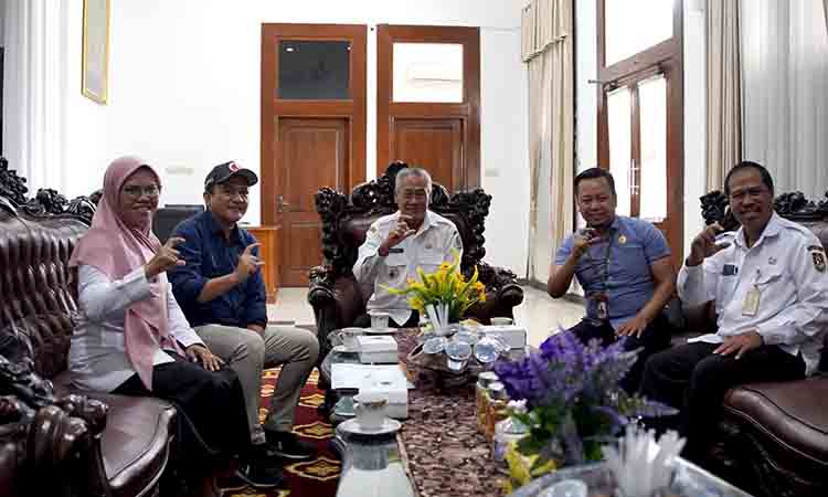 Komisi informasi jatim lakukan visitasi ke tuban, pemkab tegaskan komitmen transparansi publik