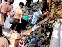 Kwarda Jatim Gelar Aksi Bersih Pantai dan Pagelaran Budaya di Tuban