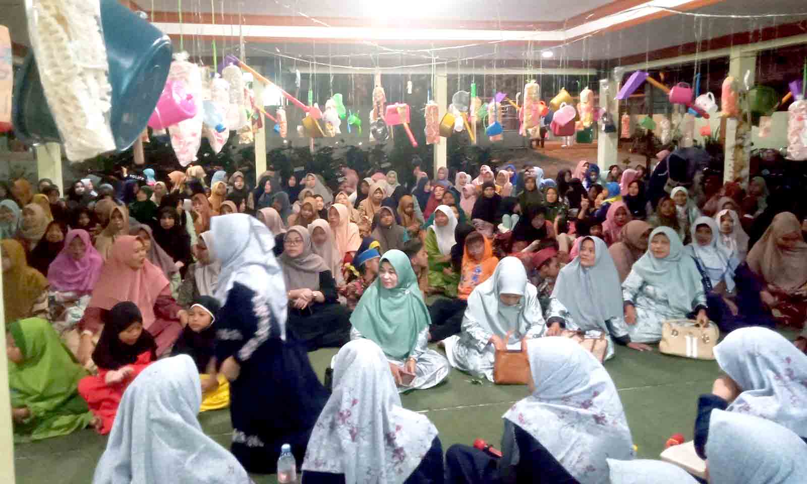 Pemdes kebaron gelar maulid nabi saw