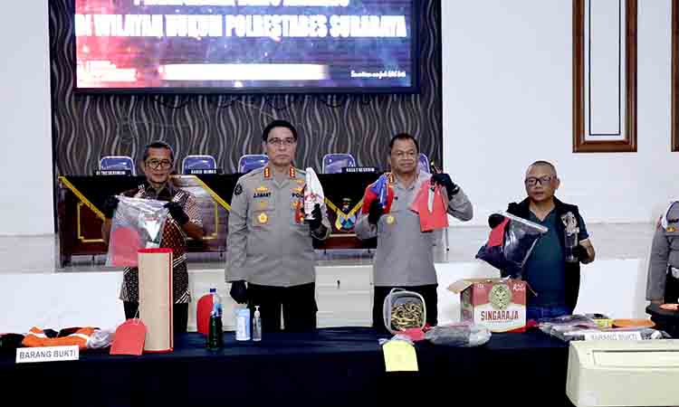 Polda jatim tetapkan 9 tersangka pembakar gedung negara grahadi 8 diantaranya abh