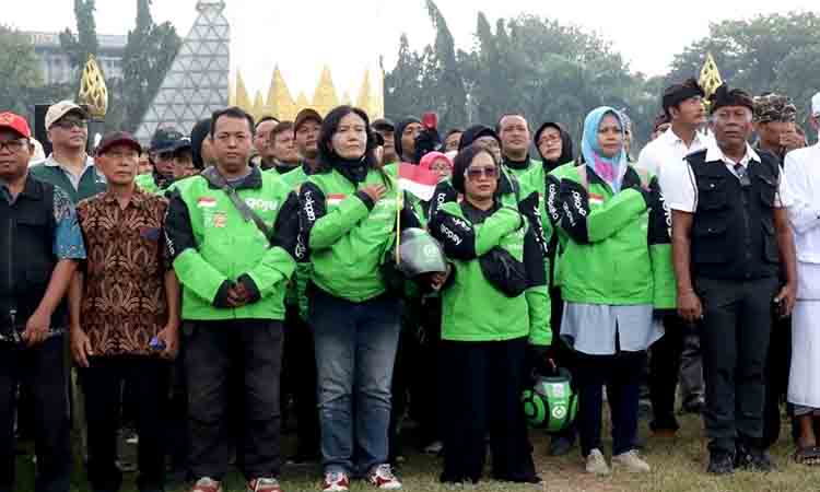 Surabaya dan gojek gelar apel damai