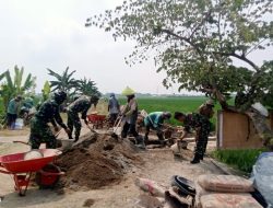 Aksi Nyata Babinsa Koramil Taman Kawal Rehabilitasi Jaringan Irigasi Swakelola Tipe 2