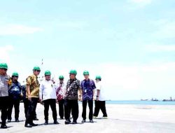 Bupati Lamongan Dampingi Tim Kemkopolkam Tinjau Pelabuhan Tanjung Pakis Paciran, Siap Jadi Gerbang Ekonomi Baru