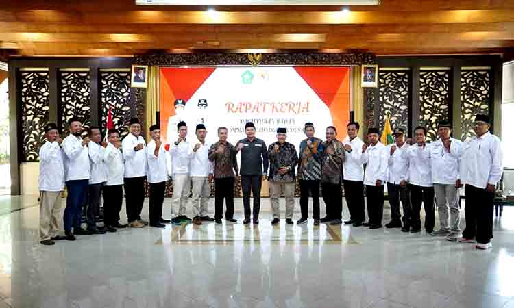 Bupati sidoarjo tekankan peran sinergitas bpd dalam pembangunan desa