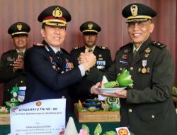 Kapolres Bojonegoro Hadiri Upacara HUT ke-80 TNI, Tekankan Pentingnya Sinergitas TNI-Polri