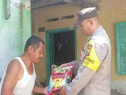 Anggota Polsek Pagu Gelar Kegiatan Jumat Berkah, Bantu Warga Kurang Mampu