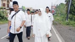 Ribuan Santri dan Pelajar Meriahkan Pawai Ta’aruf Hari Santri Nasional di Lamongan