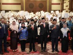 324 PPPK Sidoarjo Terima SK, Bupati Subandi Minta Tingkatkan Profesionalisme