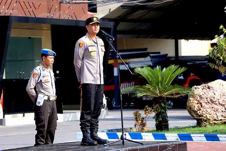 Kapolres ngawi tekankan anggota polri 2