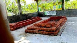Makam palsu di desa ngujungrejo