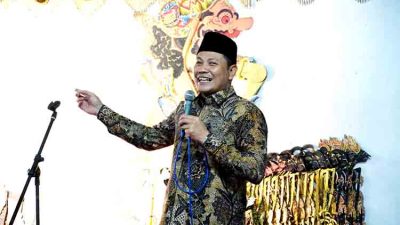 Meski diguyur hujan