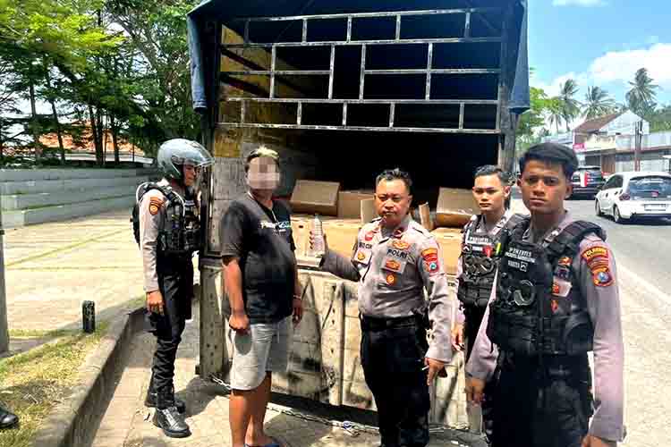 Patroli polresta banyuwangi