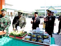 Polres Lamongan Beri Kejutan di HUT TNI ke-80, Wujud Soliditas TNI-Polri