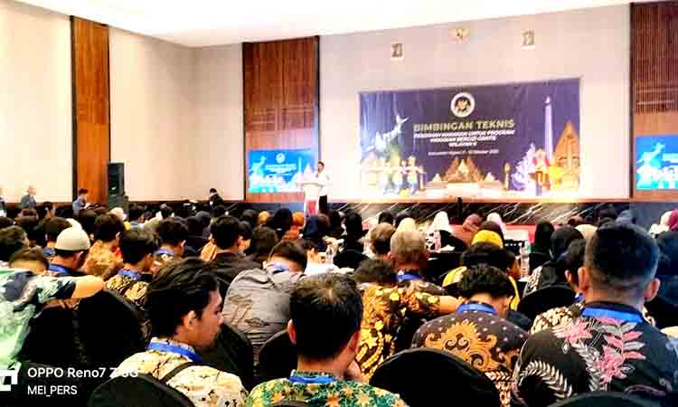 Ratusan penjamah makanan di ngawi ikuti bimtek