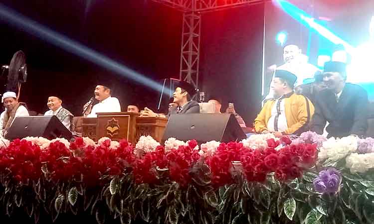 Ribuan warga padati doa bersama di dusun banan 8