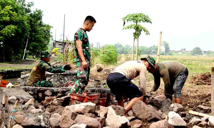 Satgas tmmd kodim 0816