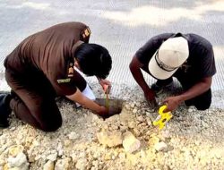 Kejari Lamongan Lakukan Pengawasan Langsung Proyek Jalan Beton Mantup–Ayamalas