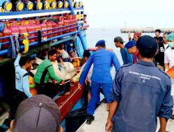 Satpolairud Polres Lamongan Evakuasi ABK Meninggal di Laut, Jenazah Dipulangkan ke Tuban