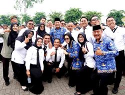 3.862 PPPK Paruh Waktu Terima SK, Bupati Sidoarjo Subandi Tekankan Pelayanan dengan Empati dan Berakhlak