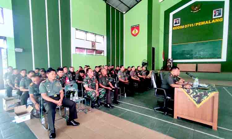 Anggota Kodim Pemalang Ikuti Vicon Sosialisasi Terpadu TWP TNI AD