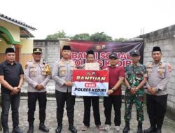 DPUPR Kabupaten Kediri Gelar Kegiatan Jumat Berkah, Bagikan Santunan dan Sarapan kepada 150 Kaum Dhuafa