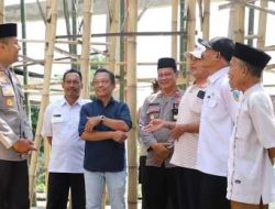 Polres Kediri Salurkan Puluhan Karung Semen Dukung Pembangunan Masjid