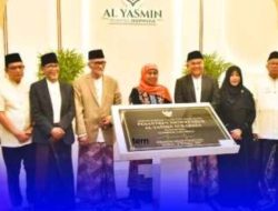 Khofifah Resmikan Pesantren Digital Pertama di Di Jatim Santri Siap Bersaing di Dunia Teknologi