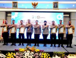 Kasat Binmas Polres Ngawi Raih Penghargaan dari Polda Jatim