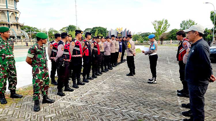 Pembongkaran Makam Palsu di Turi