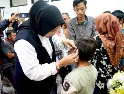 Wabup Sidoarjo Serahkan Alat Bantu Dengar kepada 27 Penerima Manfaat Tuna Rungu