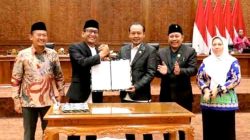 Bojonegoro Tetapkan Perda Dana Abadi Pendidikan, Rp3 Triliun Disiapkan untuk Masa Depan Generasi Emas