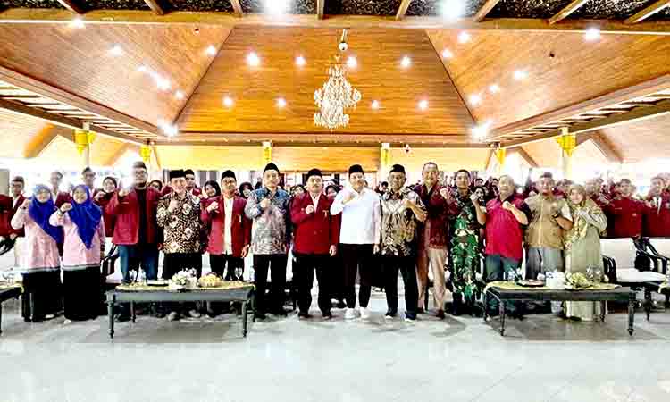 Bupati Sidoarjo Ajak Kader IMM Sidoarjo Kawal Pembangunan Daerah