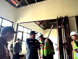 Bupati Sidoarjo Sidak Pembangunan SDN Suko, Pastikan Kualitas Sesuai Standar