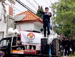 ARSAK Gelar Aksi di Tiga Titik, Soroti Mandeknya Kasus Korupsi dan Krisis Kepemimpinan di Sidoarjo