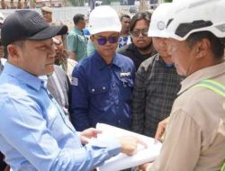 Sidak Proyek Pembangunan Alun-alun Sidoarjo, Bupati Subandi temukan Banyak Kekurangan