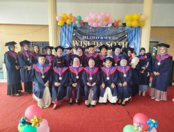21 Orang Tua Hebat Desa Kepuh Kemiri Resmi Diwisuda, Tingkatkan Kualitas Pengasuhan Anak