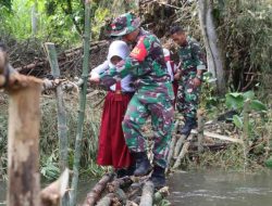 Dandim 0809/Kediri Tinjau Pembangunan Jembatan Gantung Garuda di Desa Keling