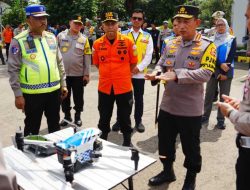 Kapolri Tinjau Pos Command Center, Pastikan Arus Mudik Berjalan Aman dan Nyaman