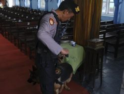 Polres Kediri Sterilisasi Gereja, Pastikan Ibadah Natal Berjalan Aman