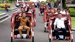 Mas Lindra Distribusikan 100 Becak Listrik Bantuan Presiden RI