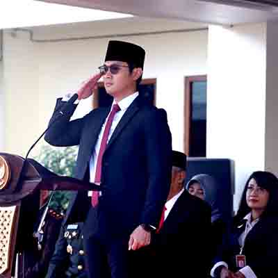 Mas Lindra Pimpin Upacara Tiga Pilar Bangsa