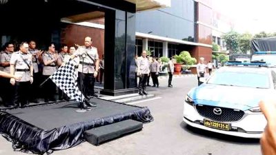 Polda Jatim Berangkatkan Bantuan