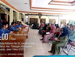 Tuntaskan Tahun Anggaran, Pemdes Kebaron Salurkan BLT Dana Desa Tahap Akhir (Oktober-Desember) kepada 40 KPM Bersama Bank Delta Artha