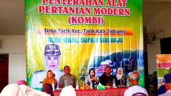 Wabup Sidoarjo Serahkan Bantuan Alsintan kepada Petani Desa Tarik