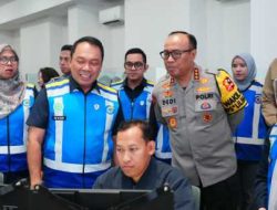 Wakapolri Pantau Arus Balik Nataru di Command Center Tol Jasa Marga Jatiasih