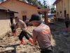 Brimob Hadir Dukung Pemulihan Rumah dan Aktivitas Ibadah Pascabencana Batang Toru