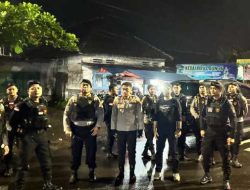 Pimpin Patroli Malam, Wakapolres Jember : Wujudkan Keamanan dan Kenyamanan Warga adalah Komitmen