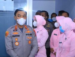 Kapolres Ngawi Cek SPPG di Kasreman Pastikan Pemenuhan Gizi yang Higienis untuk MBG