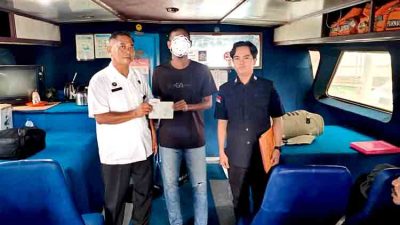 Imigrasi Nunukan Deportasi WN Malaysia Pelanggar Izin Tinggal