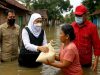 Banjir Bengawan Jero Menggila, Gubernur Khofifah Turun Tangan Bawa Bantuan dan Harapan